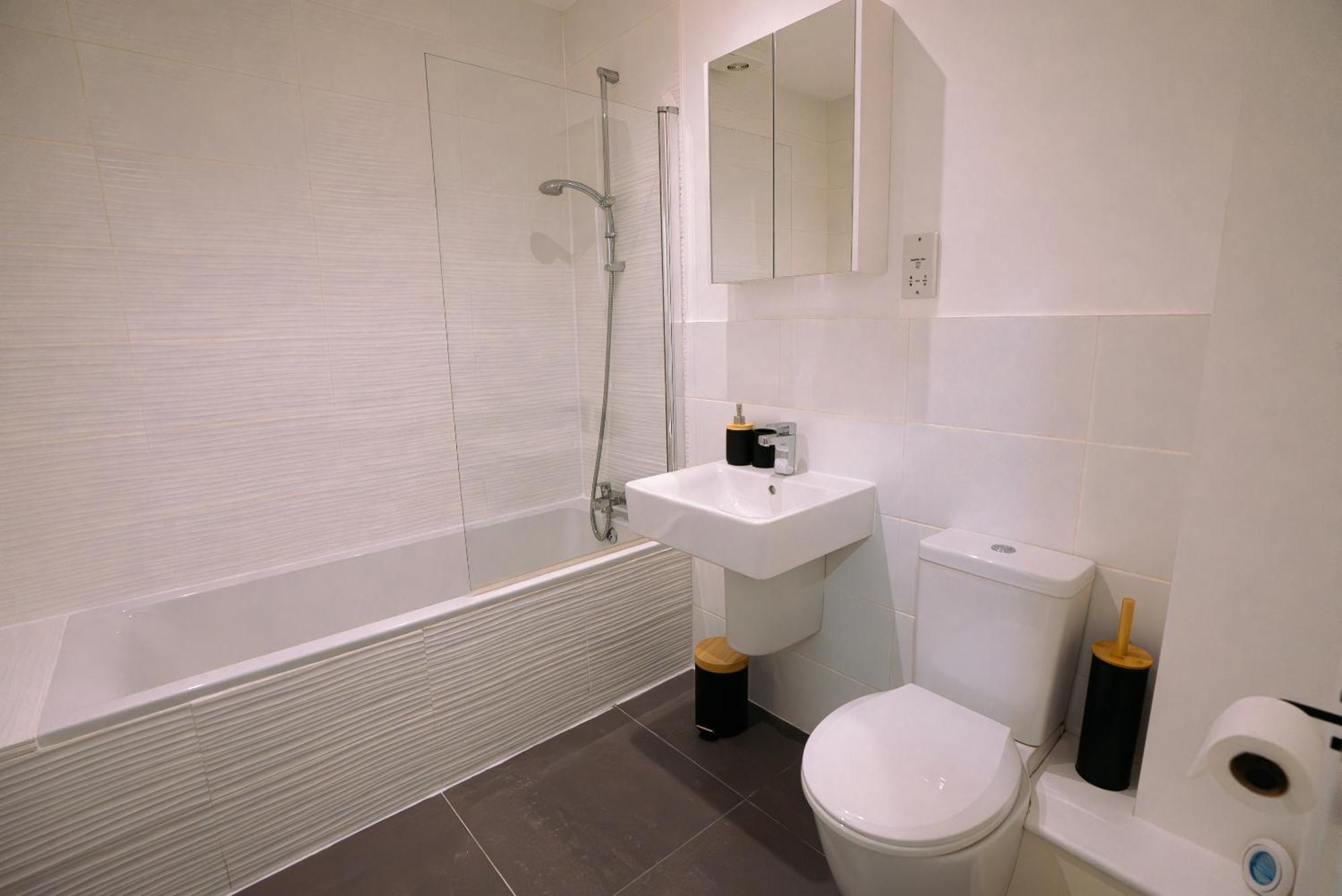 Modern City Centre Apartment Exeter Dış mekan fotoğraf