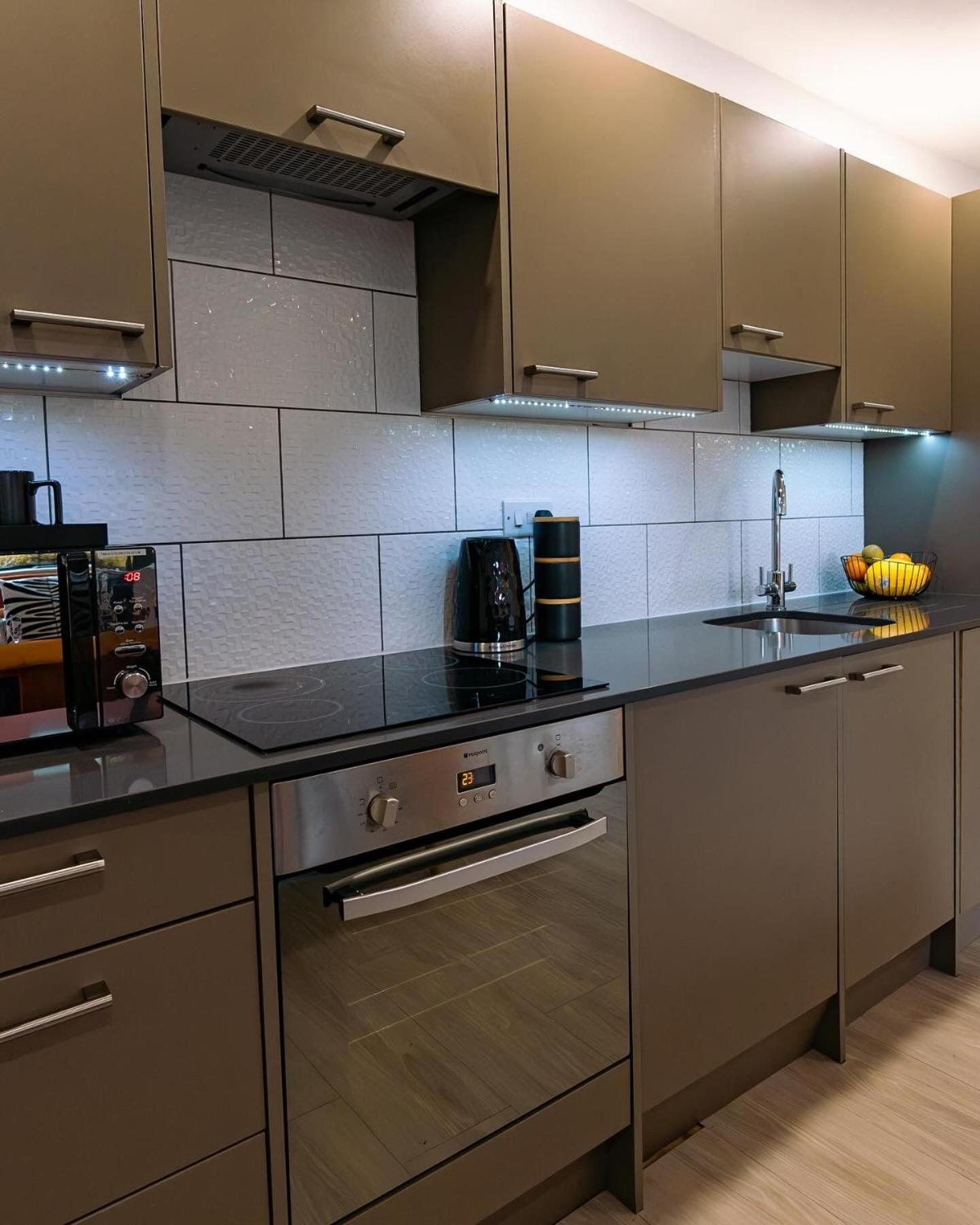 Modern City Centre Apartment Exeter Dış mekan fotoğraf