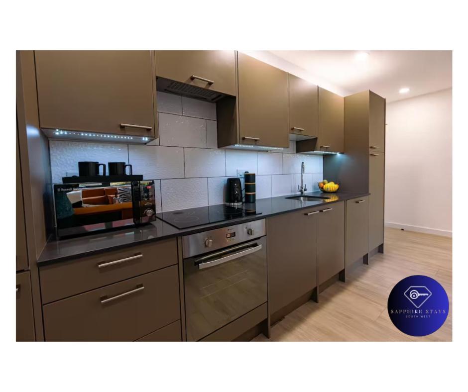 Modern City Centre Apartment Exeter Dış mekan fotoğraf